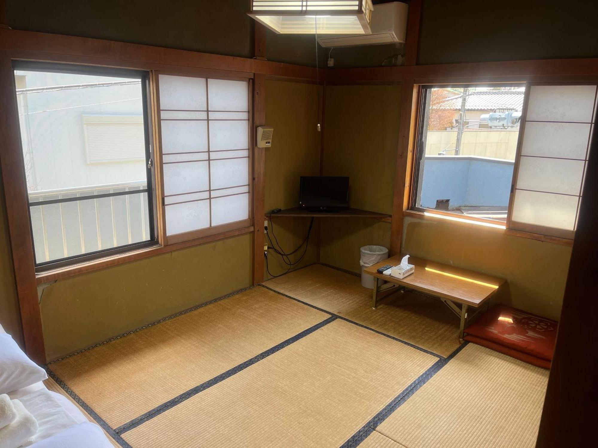 富士河口湖町 ふる里ゲストハウス エクステリア 写真